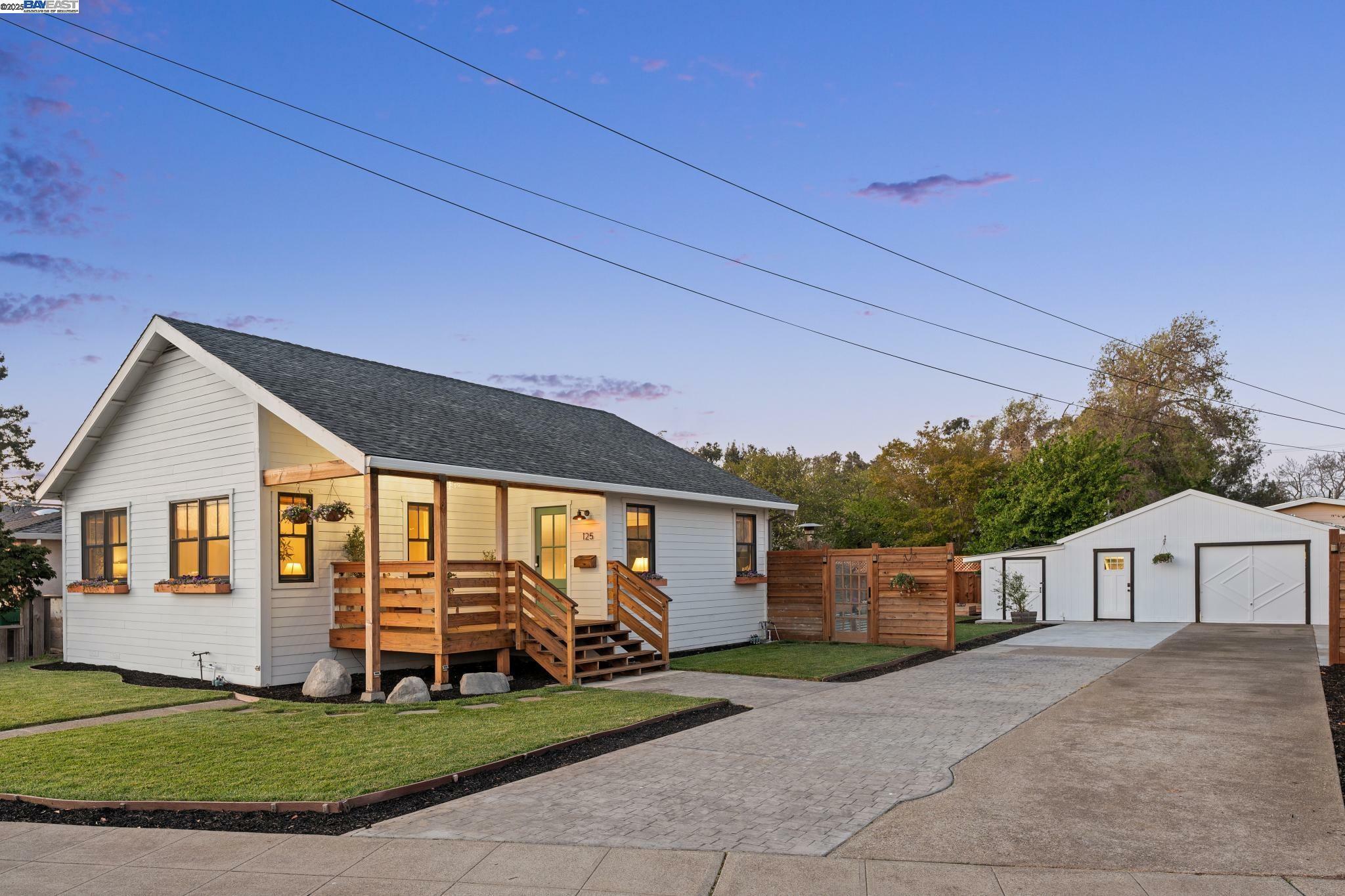 Property Photo: 125 Garden Rd CA 94502