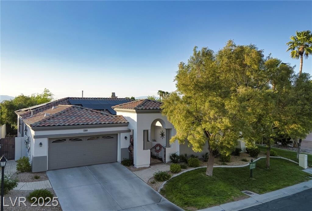 Property Photo:  2964 Via Della Amore  NV 89052 