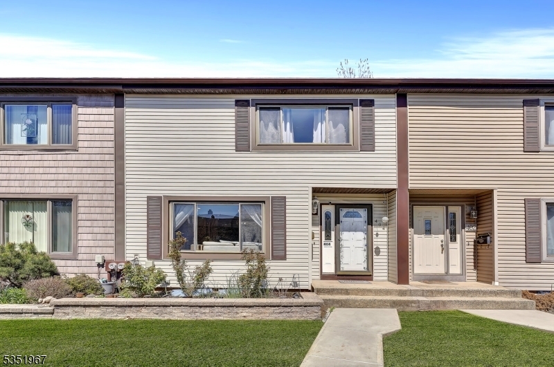 Property Photo: 404 Tall Oak Ln NJ 08844