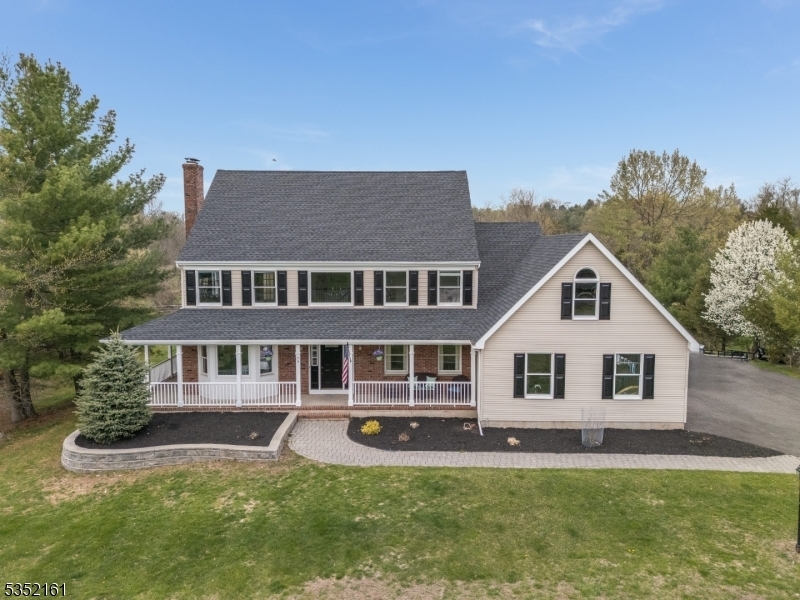 18 Wedgewood Dr  Clinton Twp. NJ 08801 photo