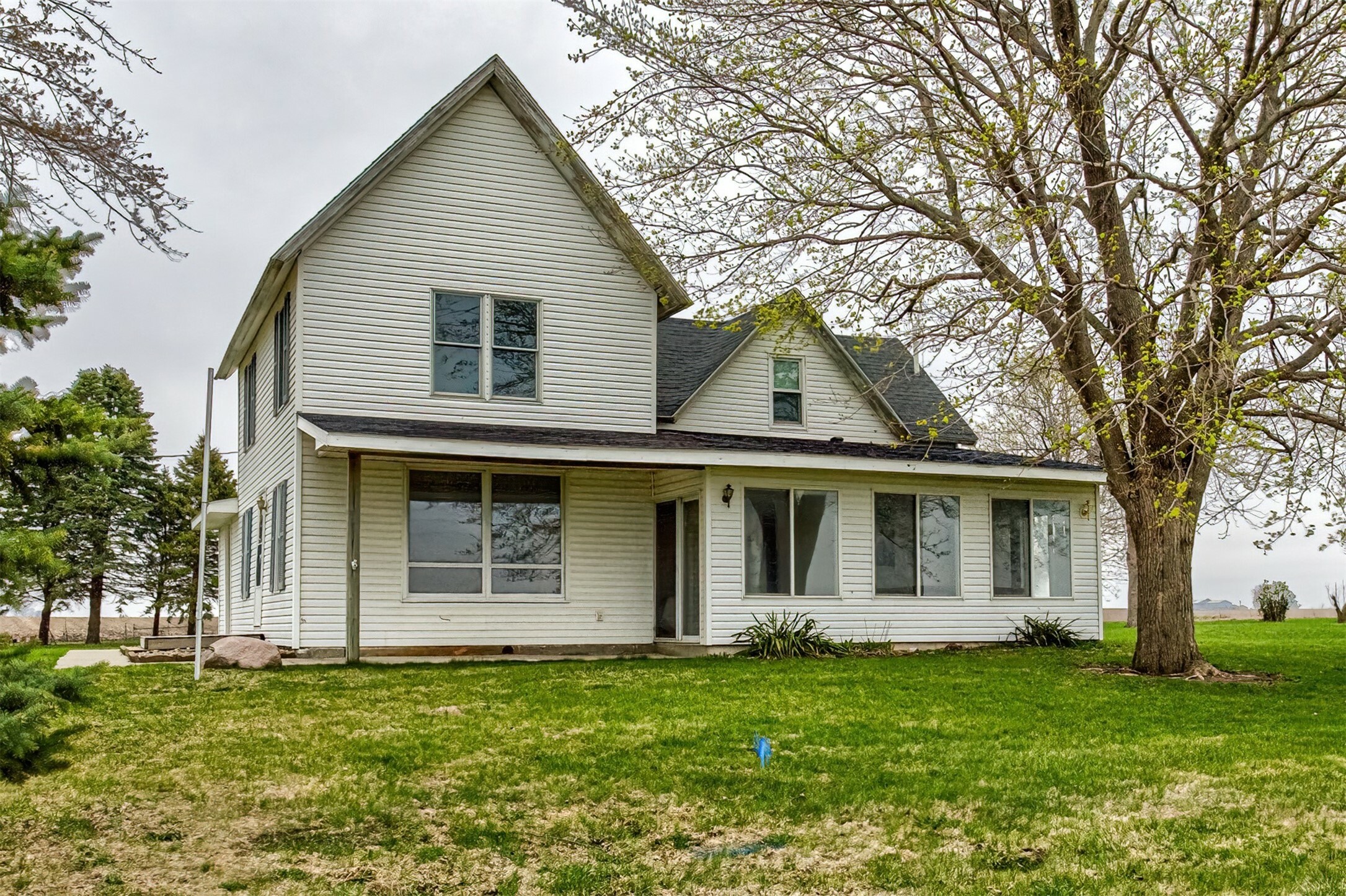 Property Photo: 50431 130th Street IA 50248