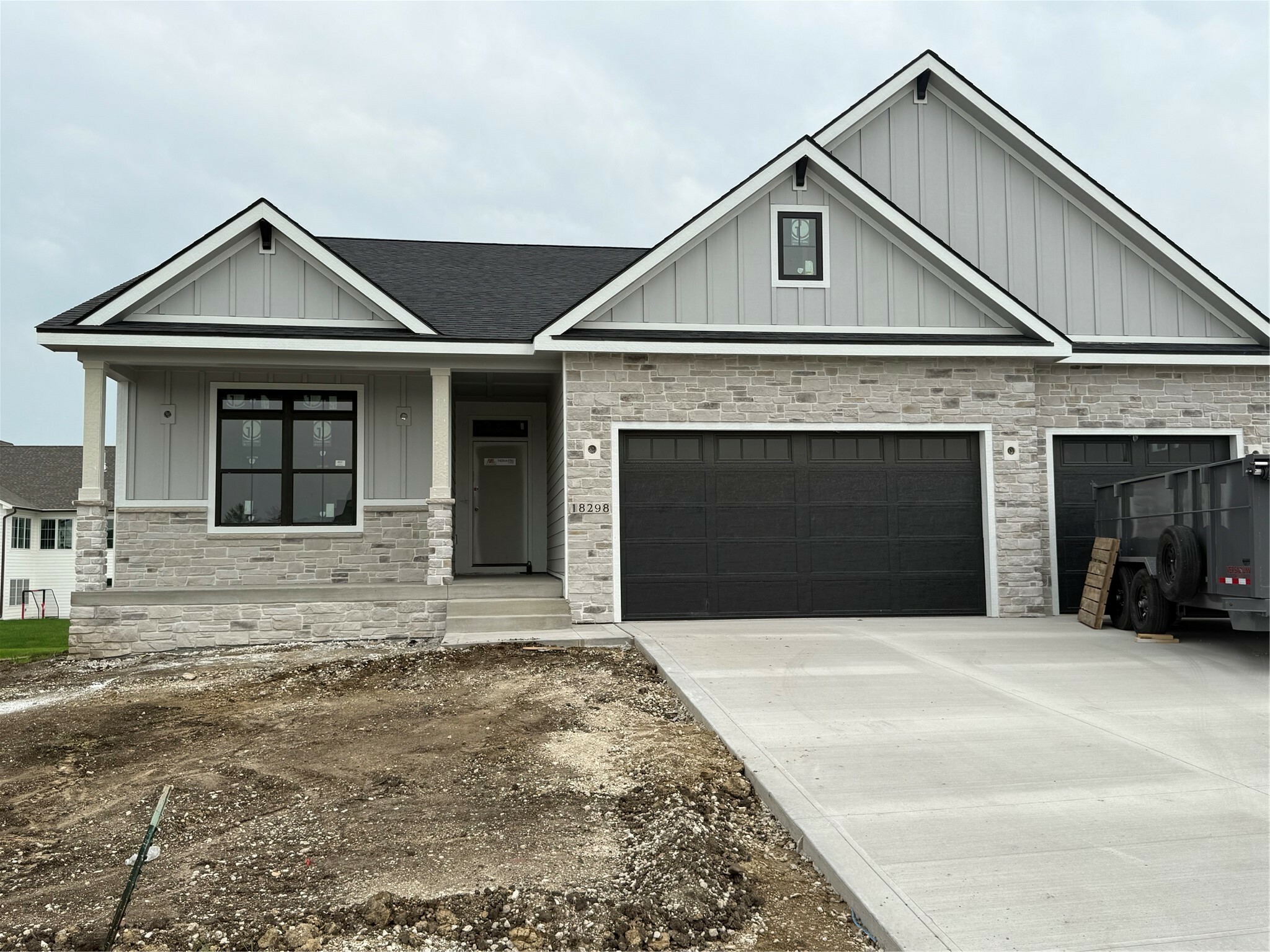 Property Photo: 18298 Hidden Knoll IA 50325