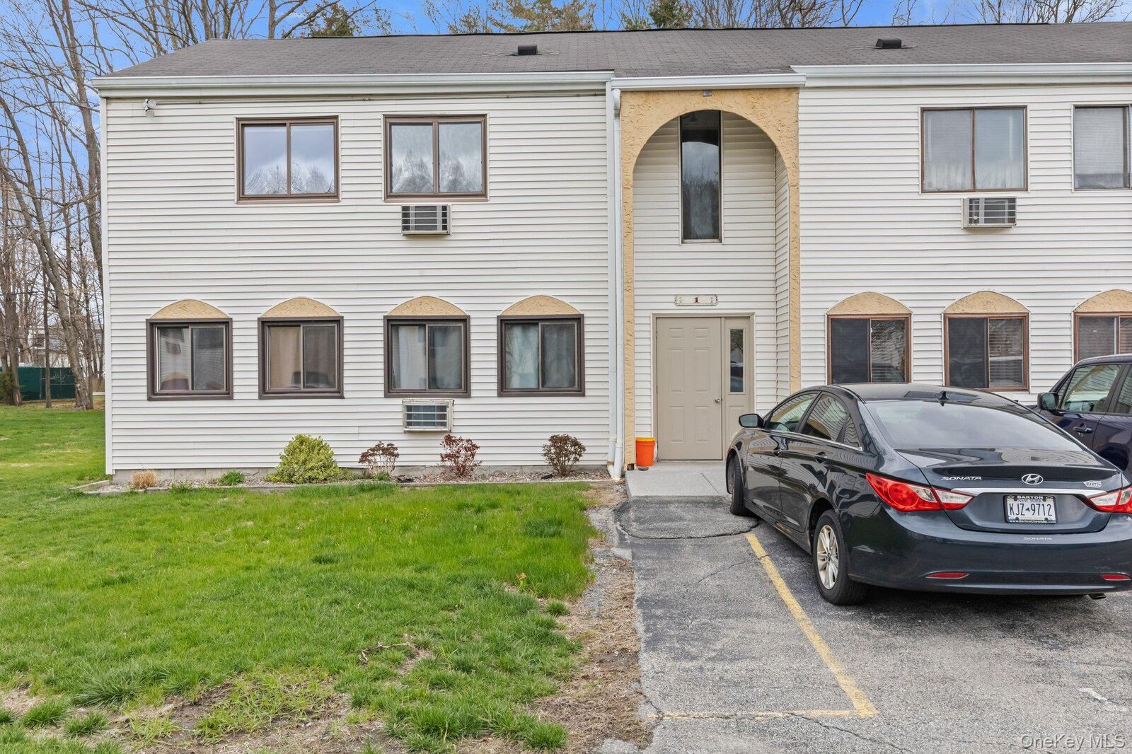 Property Photo: 1 Carnaby Street C NY 12590