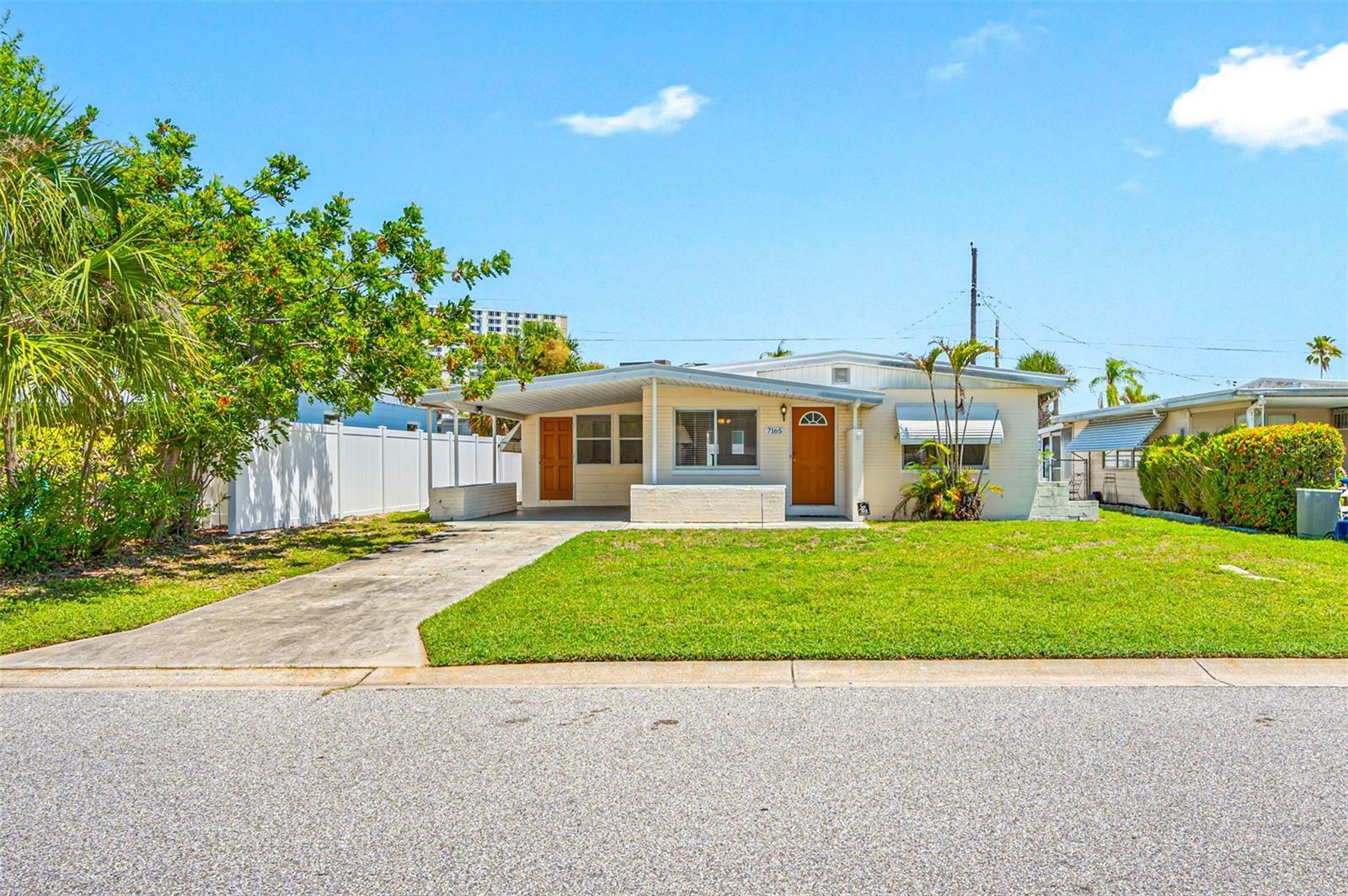Property Photo: 7165 14th Avenue S FL 33707