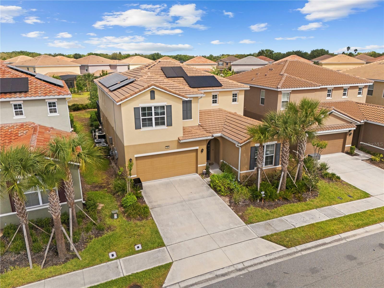 Property Photo: 7630 Oakmoss Loop FL 33837