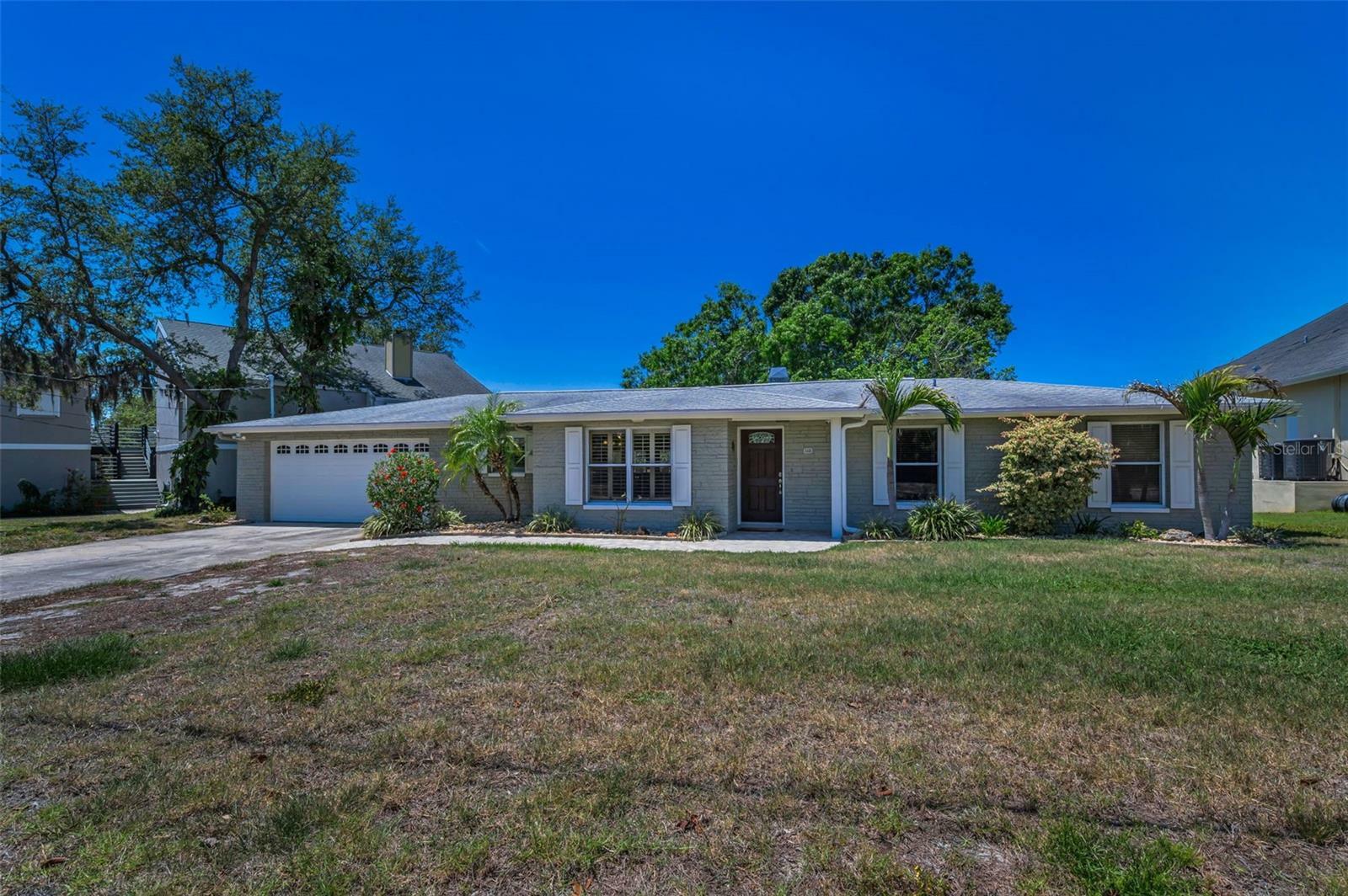 Property Photo: 3133 Pineview Drive FL 34691