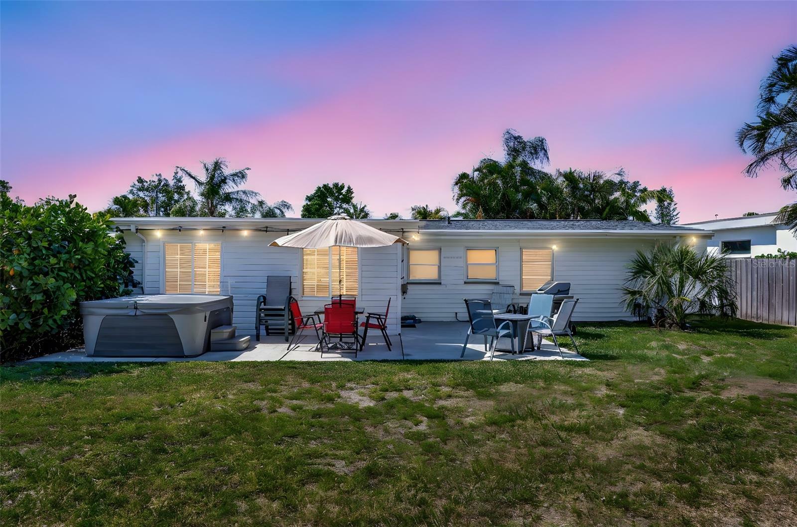 Property Photo: 2307 Valencia Drive FL 34239