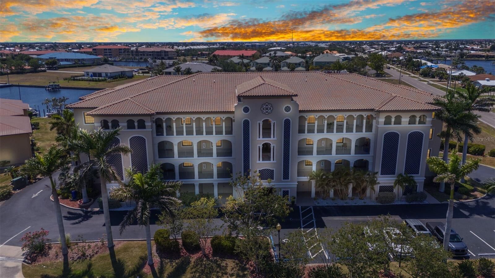Property Photo:  1349 Aqui Esta Drive 121  FL 33950 