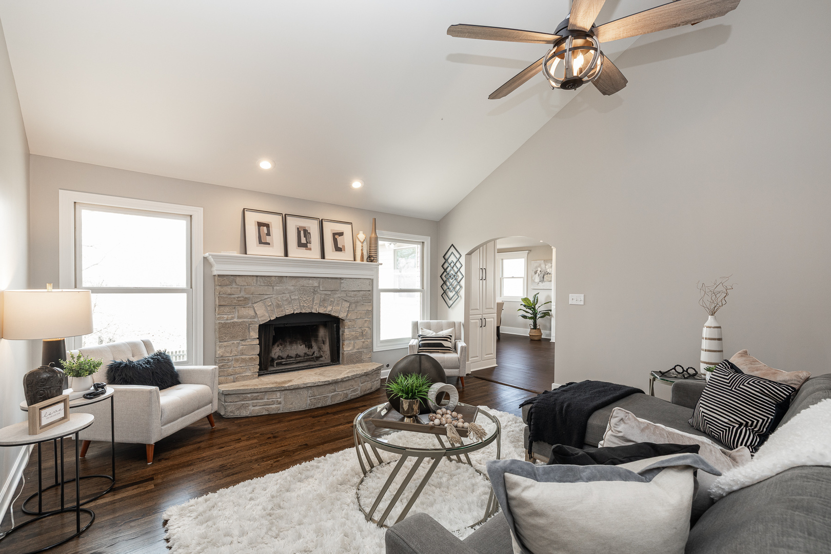 Property Photo: 293 Prairieview Drive IL 60543