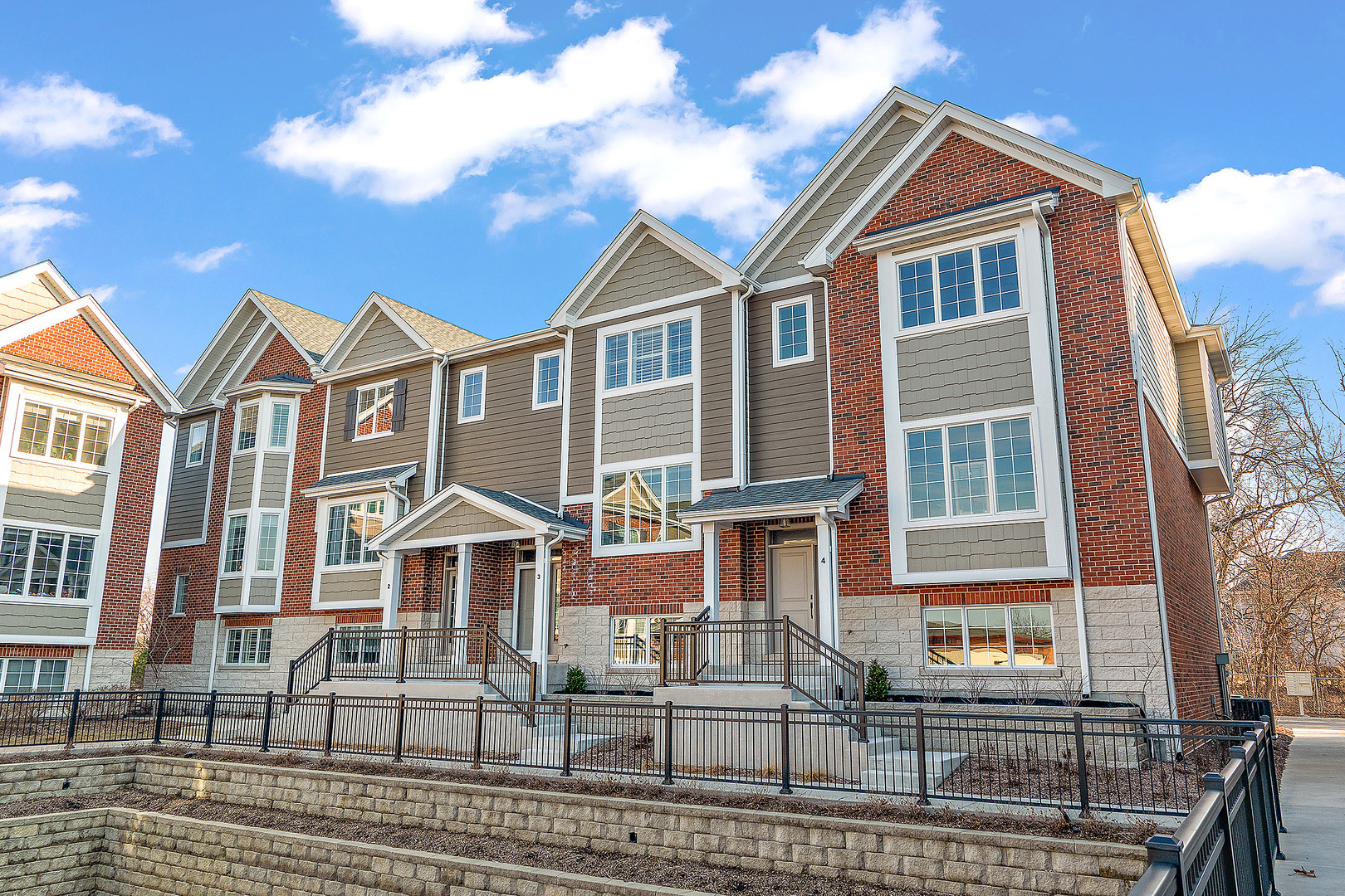 412 N Cass Street 4  Westmont IL 60559 photo