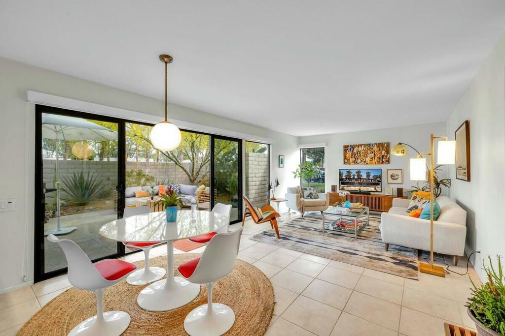 Property Photo: 1903 E Sandalwood Drive CA 92262