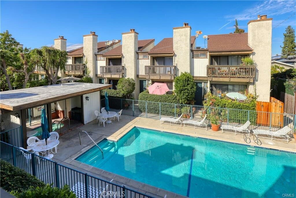 4214 Troost Avenue 14  Studio City CA 91604 photo