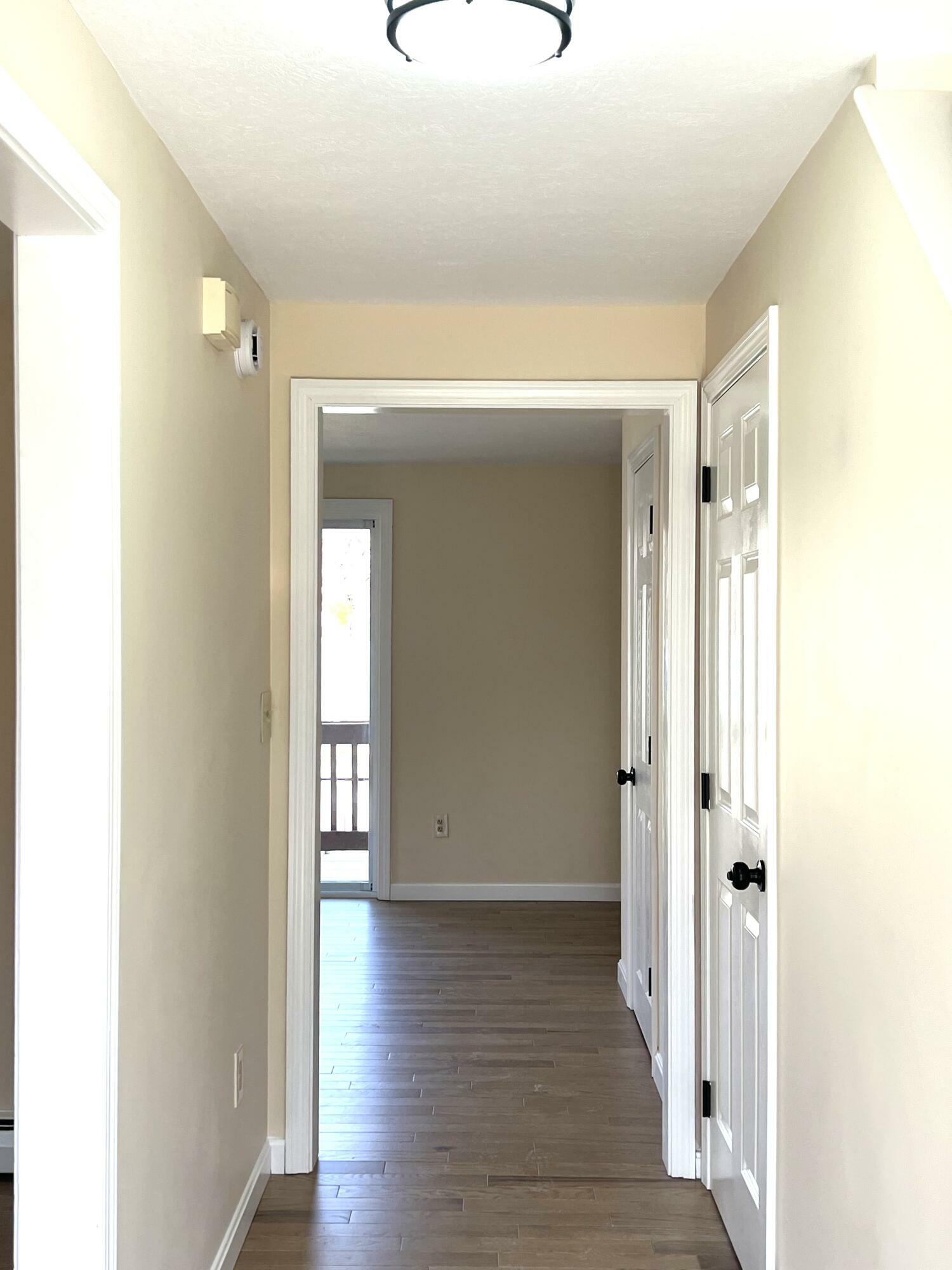 Property Photo:  162 Beach Street 1  ME 04072 