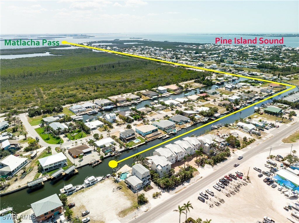 Property Photo: 3128 Stringfellow Road FL 33956