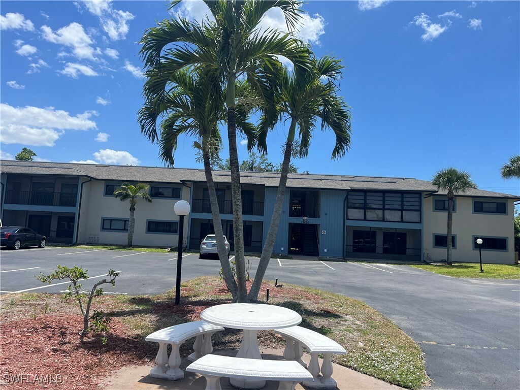Property Photo: 17426 Birchwood Lane 8 FL 33908