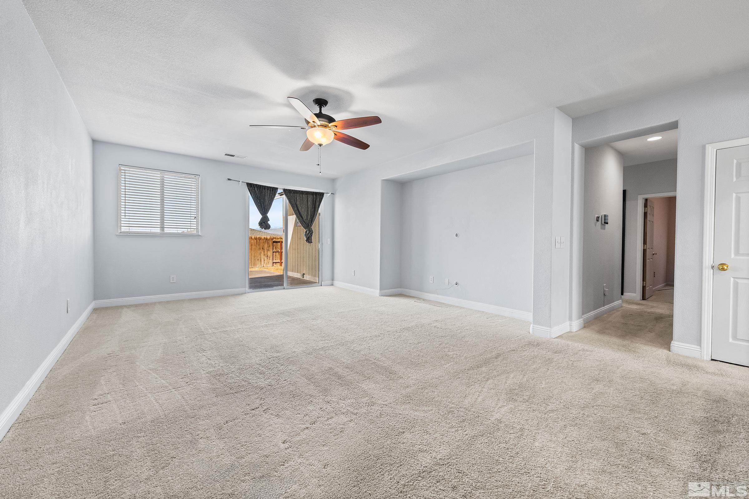 Property Photo:  1606 Rainfall Way  NV 89408 