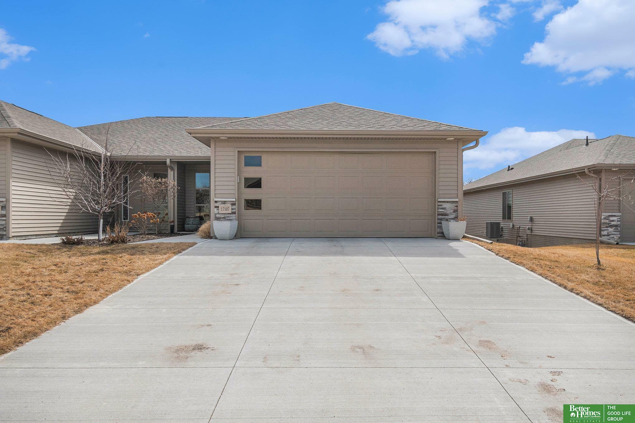 Property Photo: 17107 Nicholas Circle NE 68118