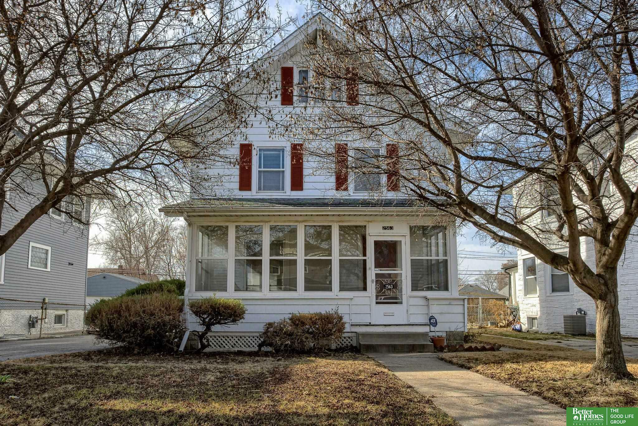 Property Photo: 2563 Evans Street NE 68111