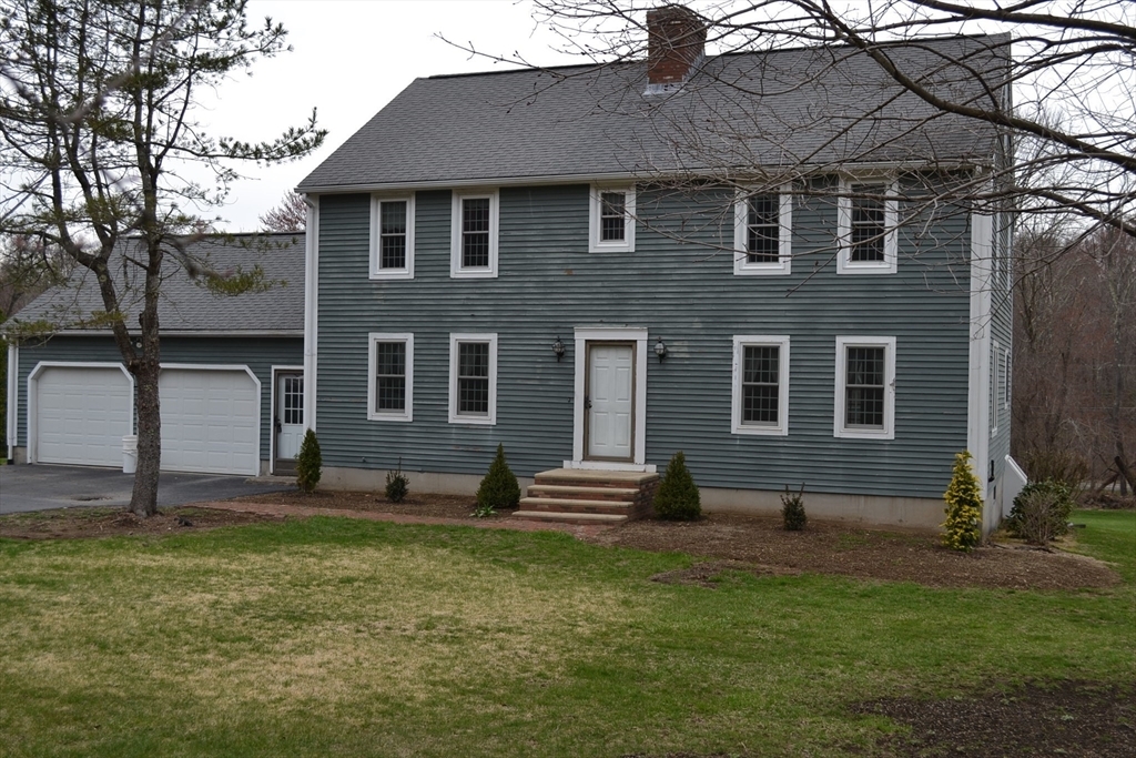 55 Mendon Rd  Sutton MA 01590 photo
