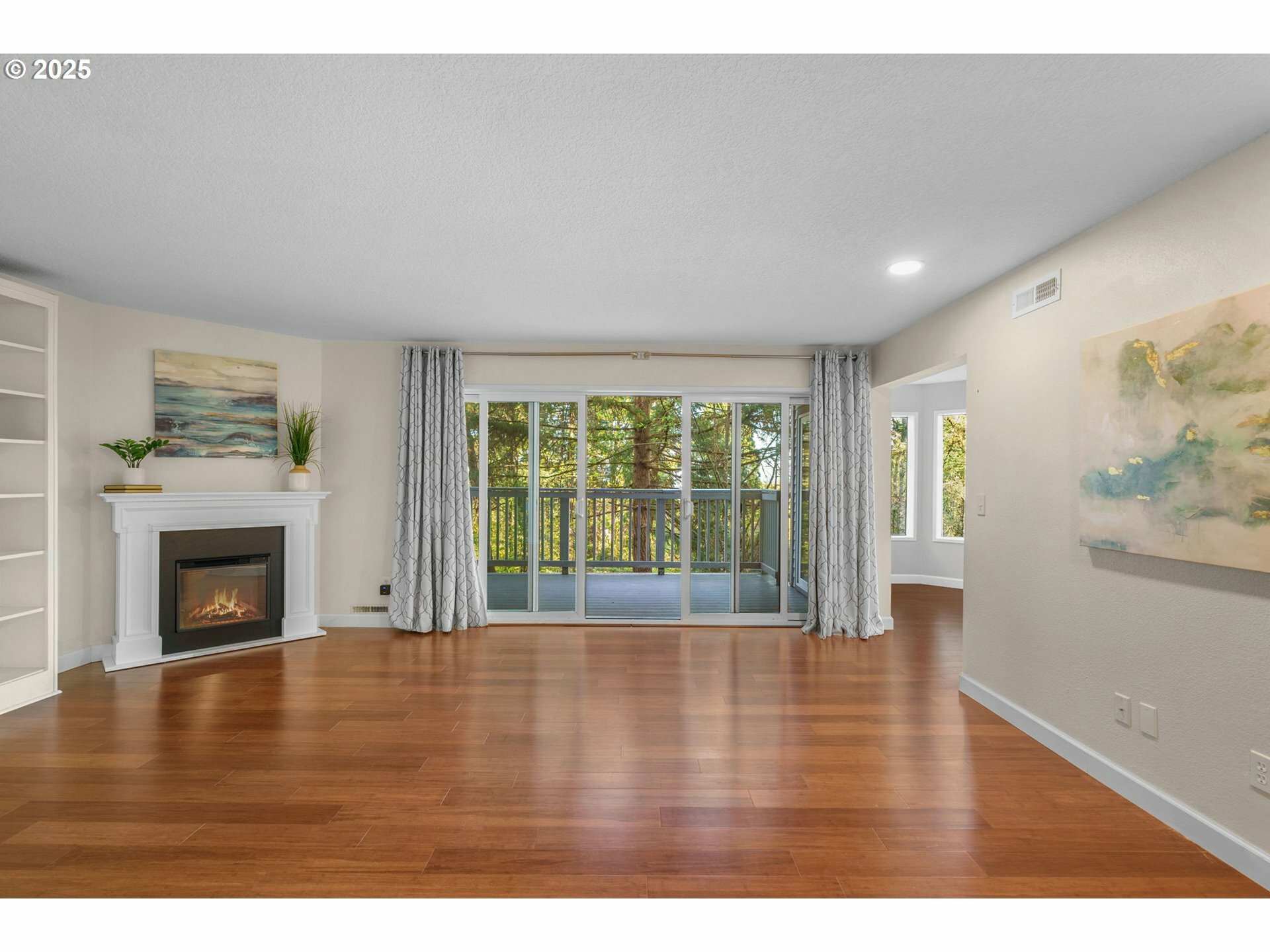 Property Photo: 48 Eagle Crest Dr 5F OR 97035