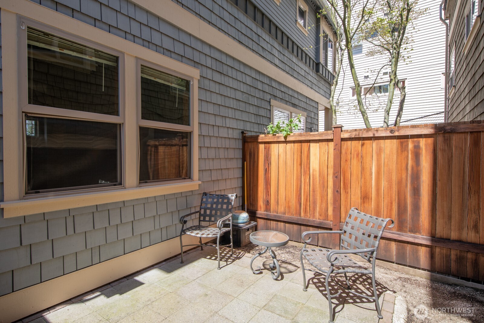 Property Photo:  1729  13th Avenue S B  WA 98144 