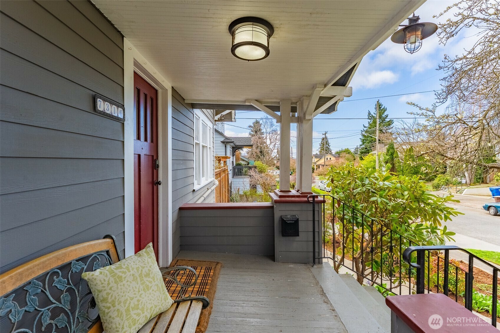 Property Photo: 7316 Jones Avenue NW WA 98117