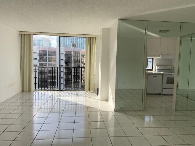 17011 N Bay Road 912  Sunny Isles Beach FL 33160 photo