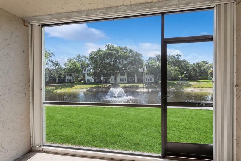 Property Photo: 701 Sabal Ridge Circle C FL 33418