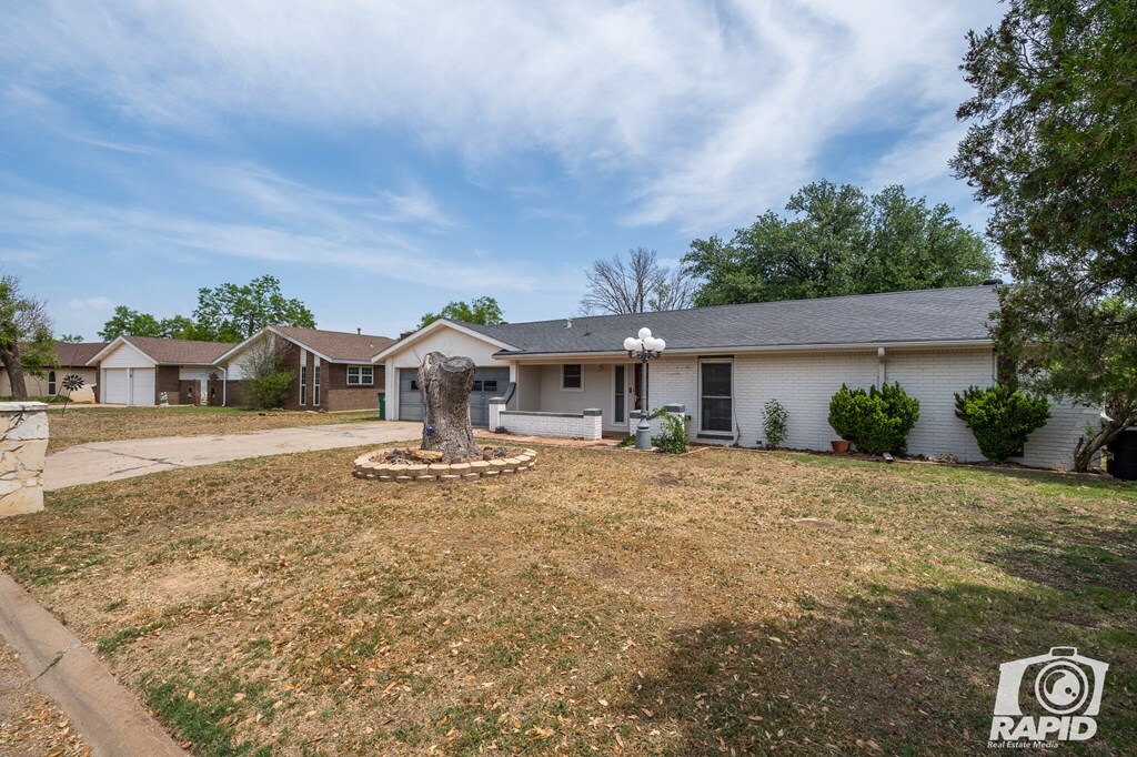 Property Photo:  1642 Catalina Dr  TX 76901 
