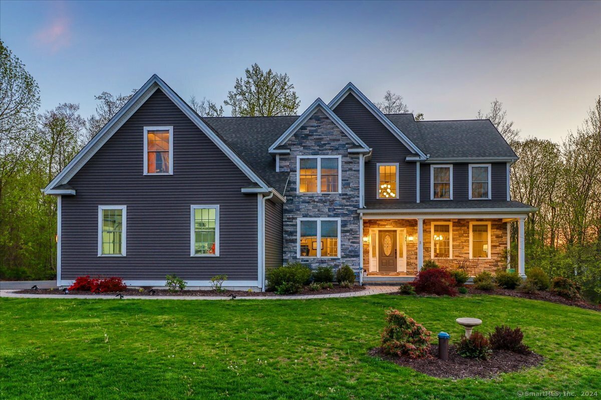 33 Starr Lane  Bethel CT 06801 photo