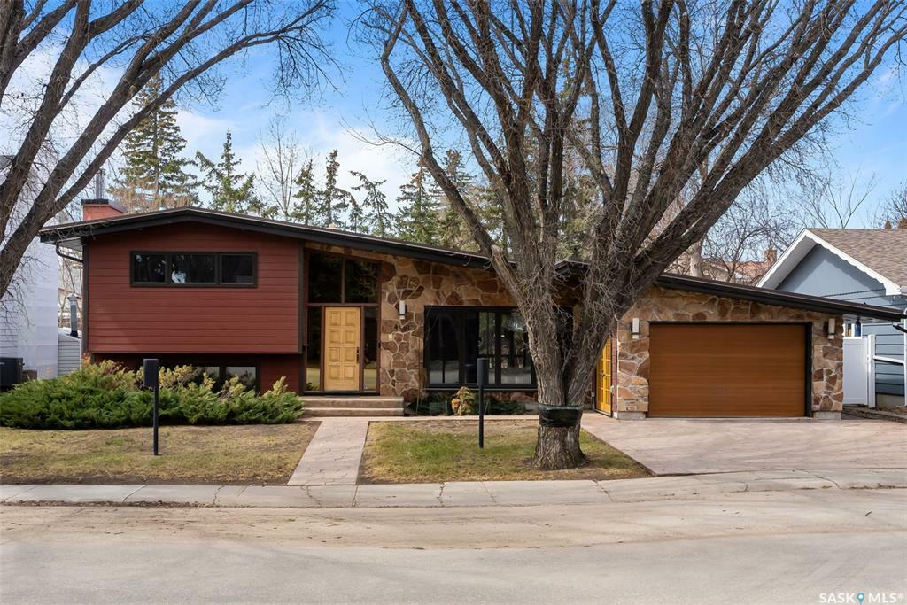 Property Photo: 4612 Montague Street SK S4S 3K8