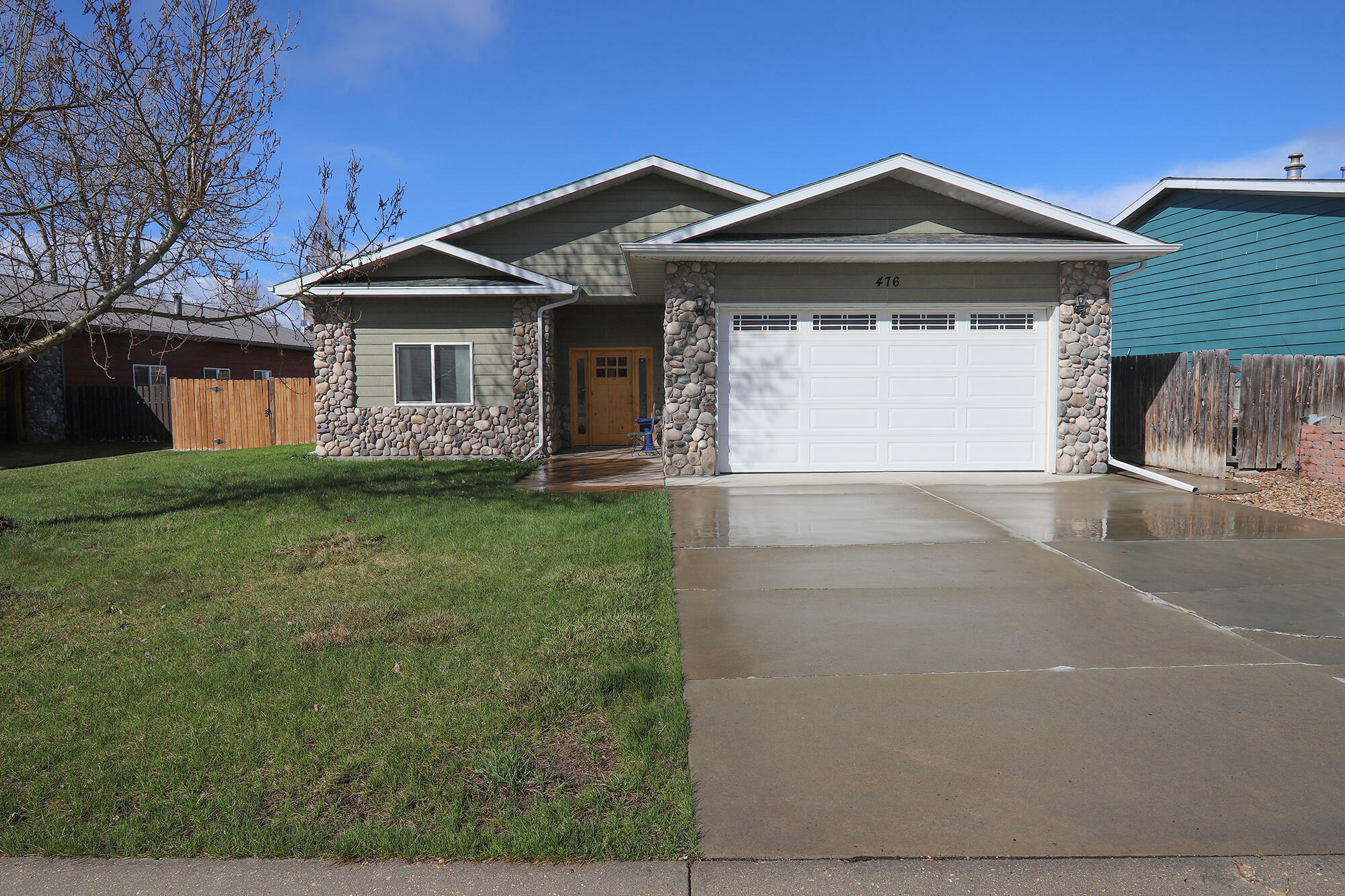 476 W 4th Avenue  Ranchester WY 82839 photo