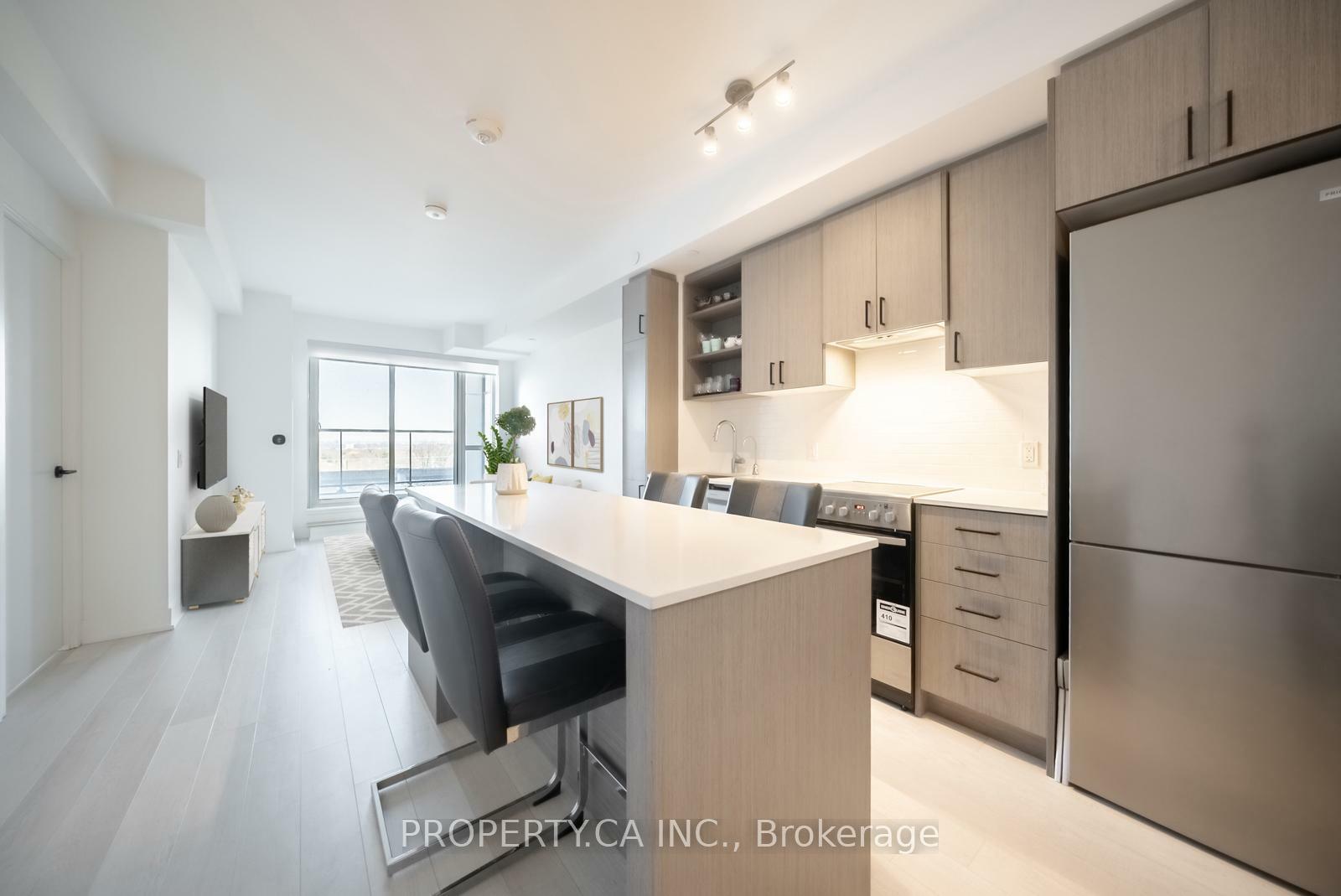 Property Photo: 50 George Butchart Drive 401 ON M3K 0C9