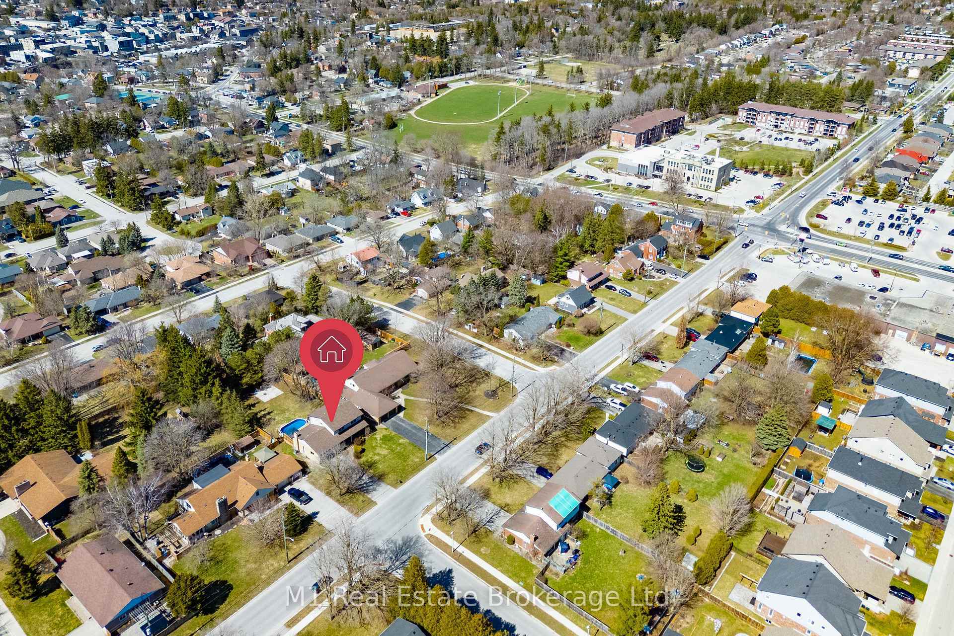 335 Elora Street  Centre Wellington ON N1M 1Z1 photo