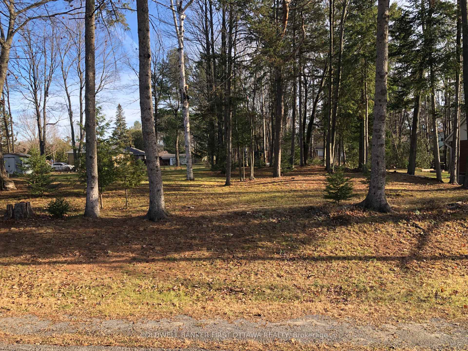 Property Photo: 65 Vaan Drive ON K2G 0C2