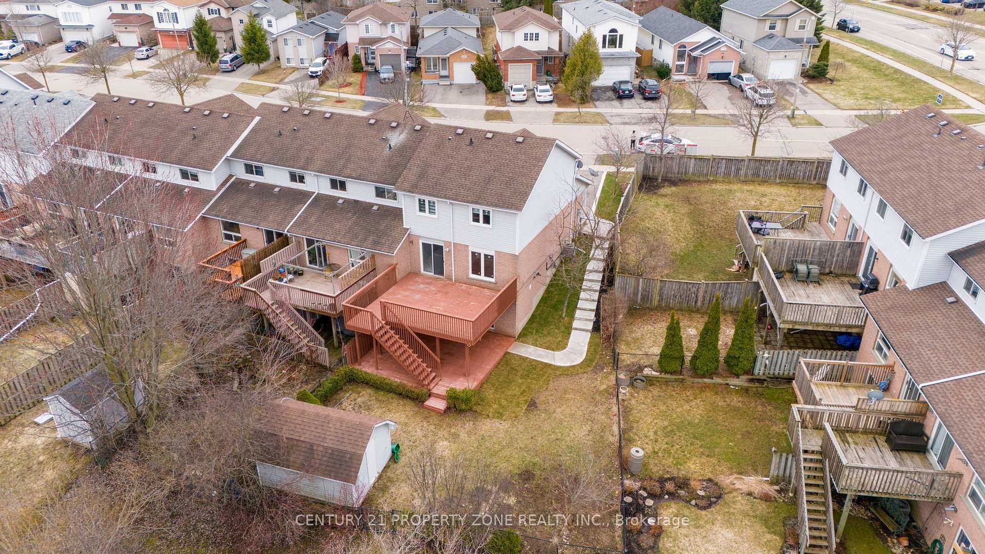 Photo de la propriété: 498 Bankside Drive ON N2N 3J3