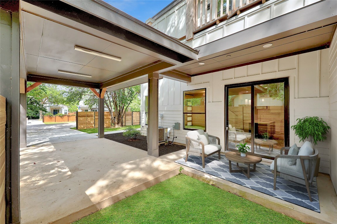Property Photo: 4709 Milburn Lane B TX 78702