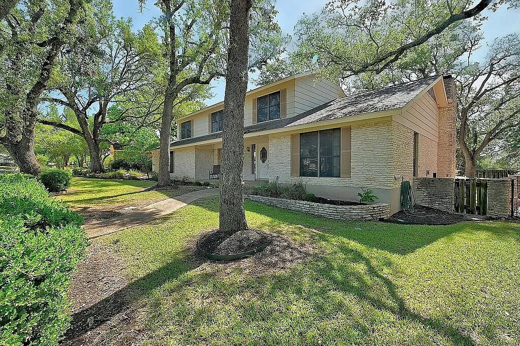 Property Photo:  11311 Pickfair Drive  TX 78750 