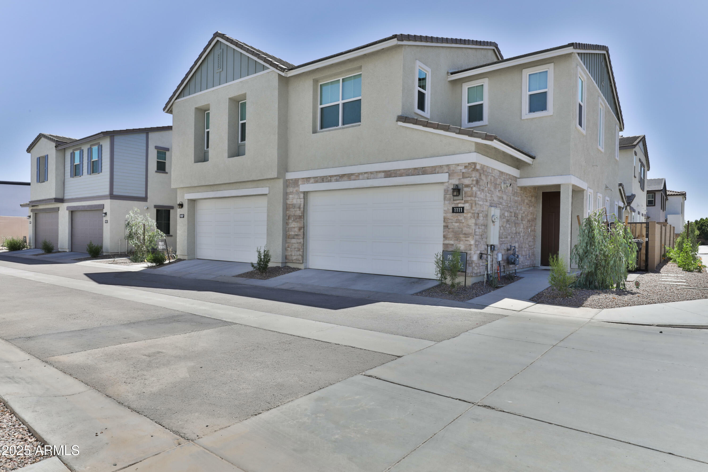 Property Photo: 1107 W Diamondback Drive AZ 85286