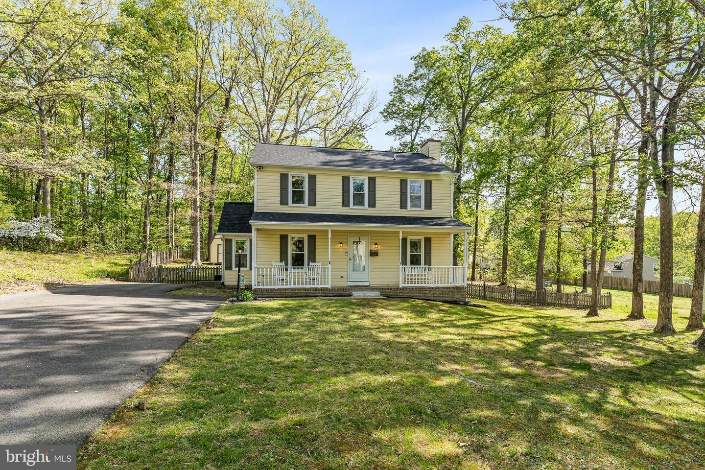 Property Photo: 10824 Heatherwood Drive VA 22553