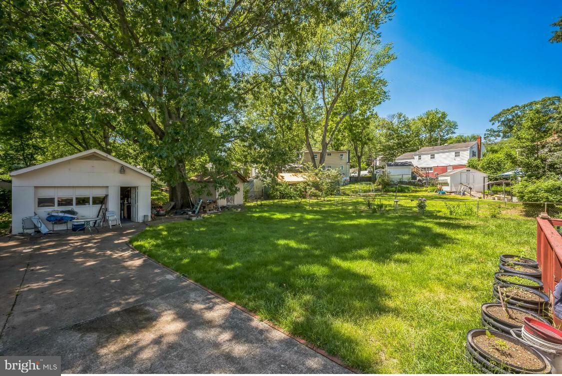 Property Photo: 14129 Randall Drive VA 22191