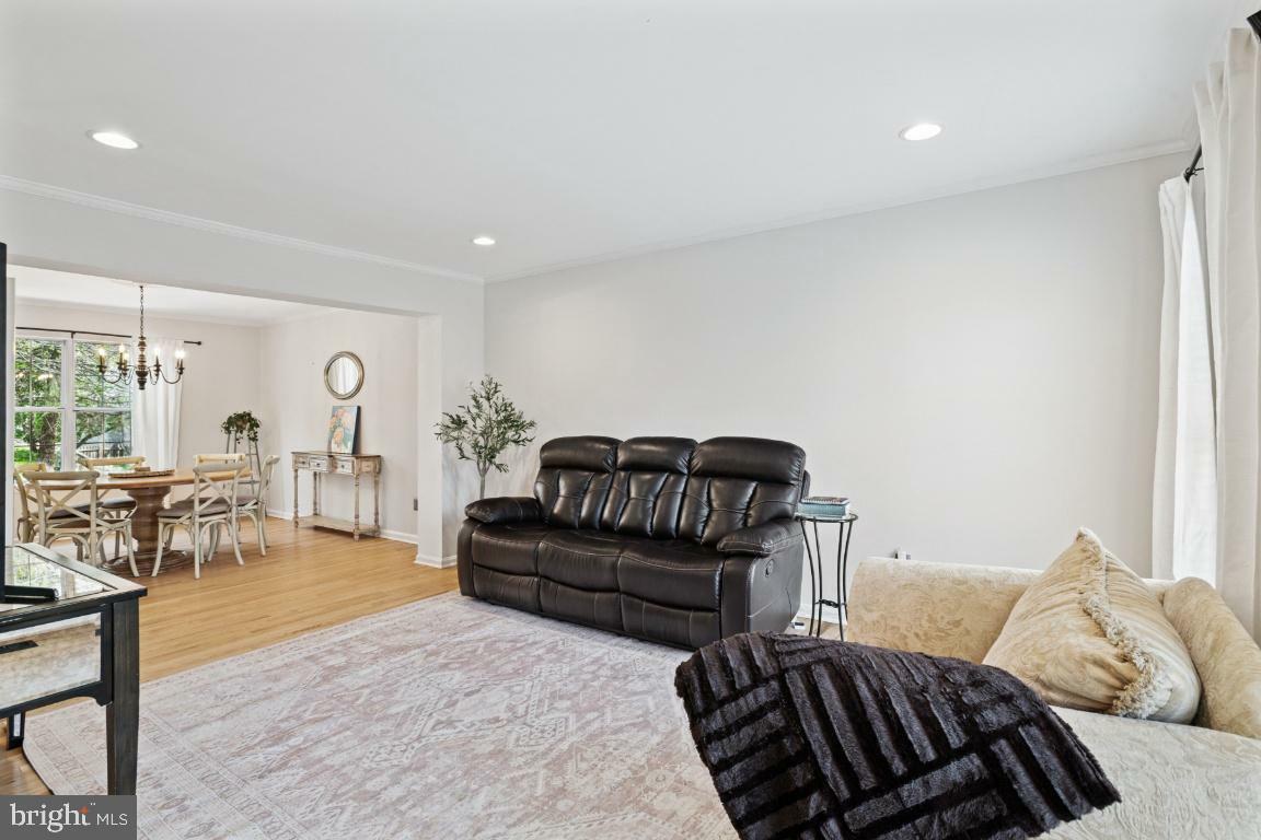 Property Photo: 310 Wingate Place SW VA 20175