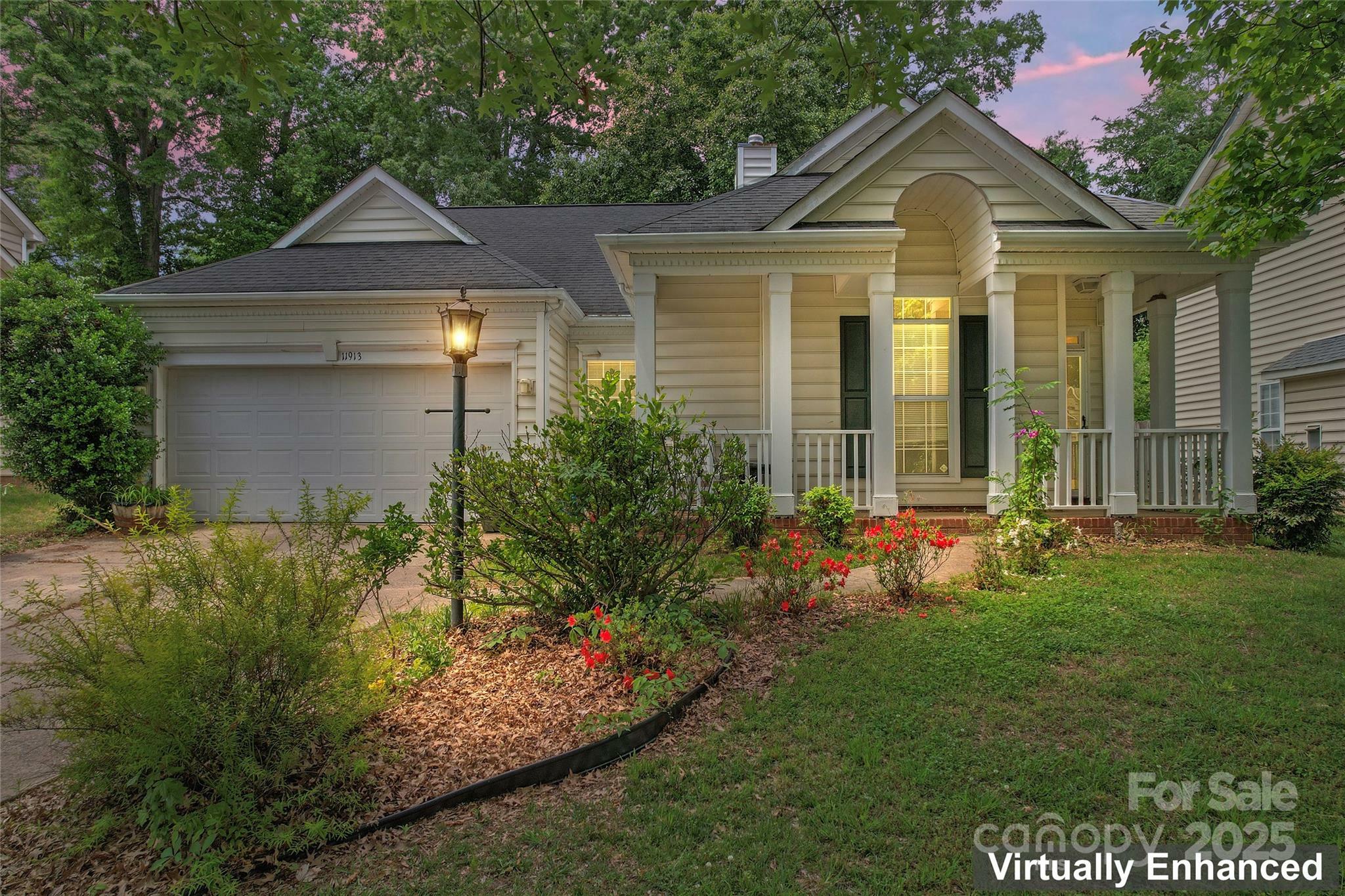 Property Photo: 11913 Little Stoney Court NC 28269