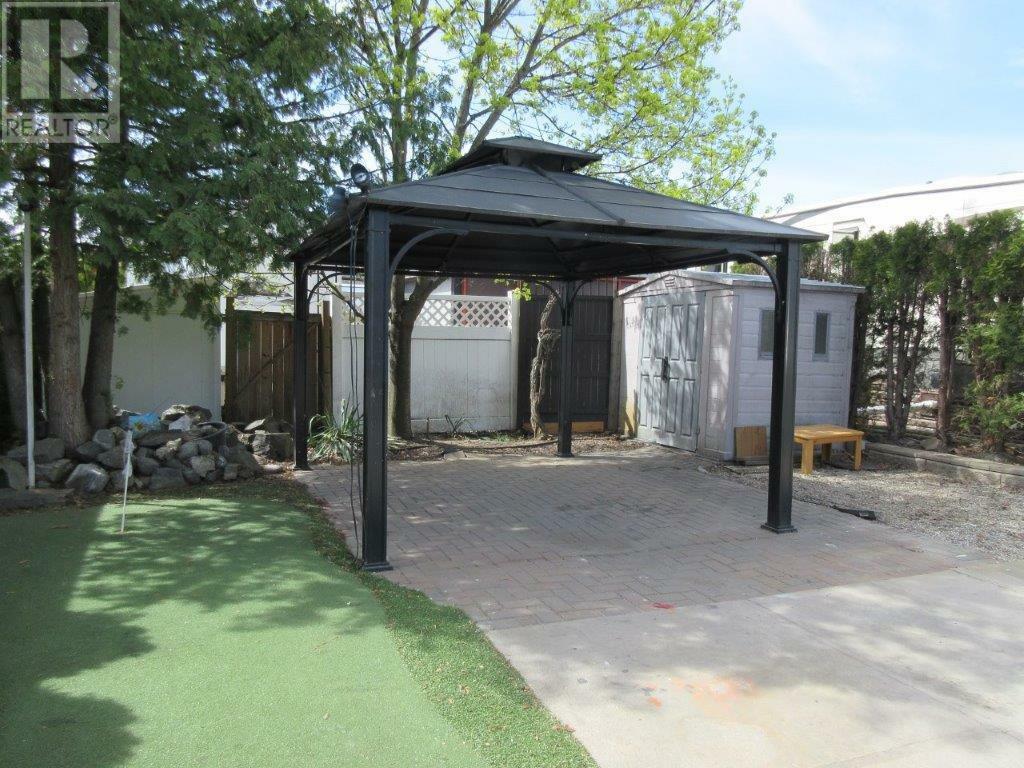 Property Photo:  415 Commonwealth Road 326  BC V4V 1P4 