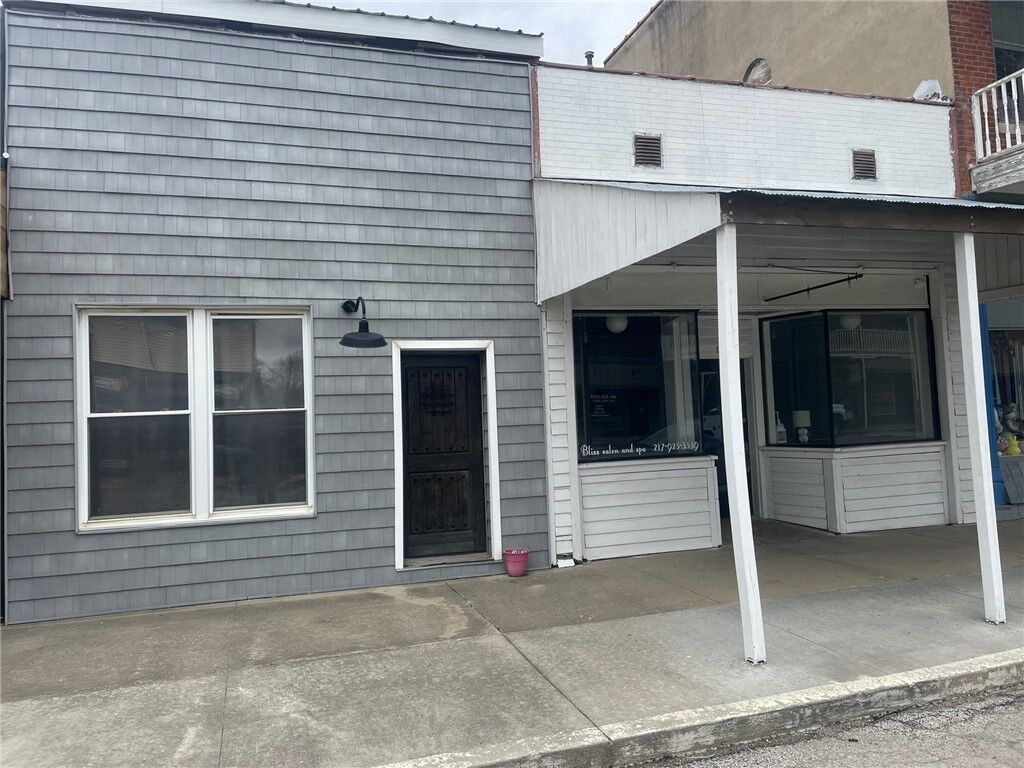 Property Photo:  118 And 116 Cumberland Street  IL 62428 