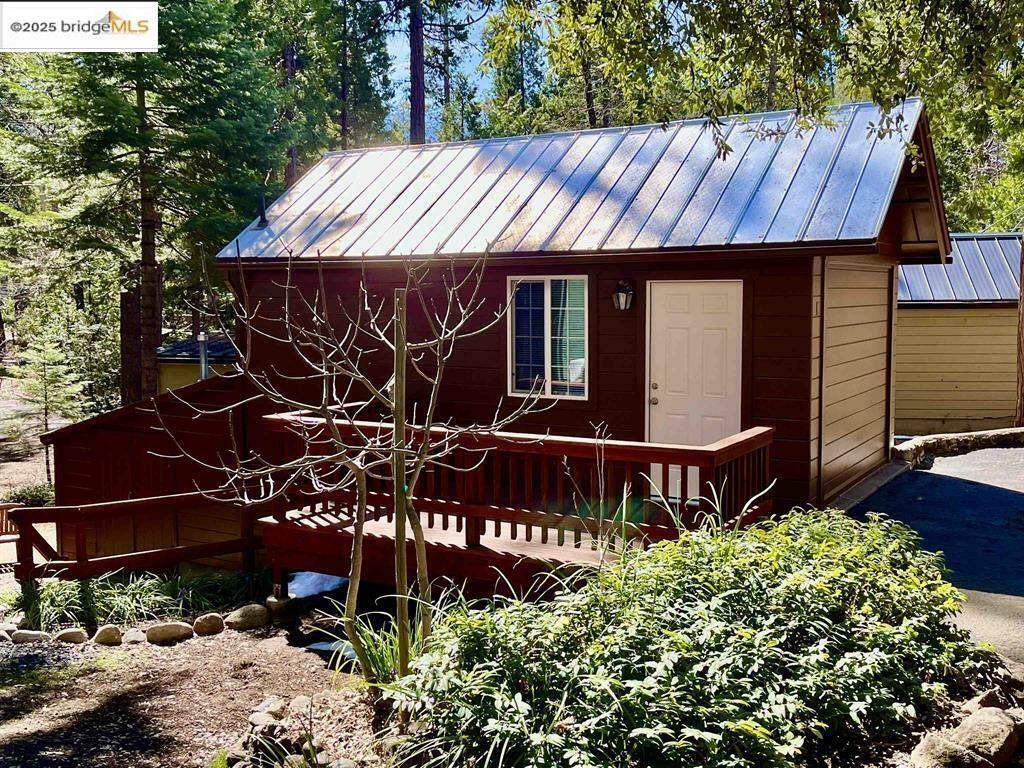 Property Photo: 18545 Mono Pass CA 95383