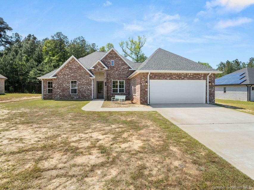 Property Photo: 155 Tracie Drive LA 71446