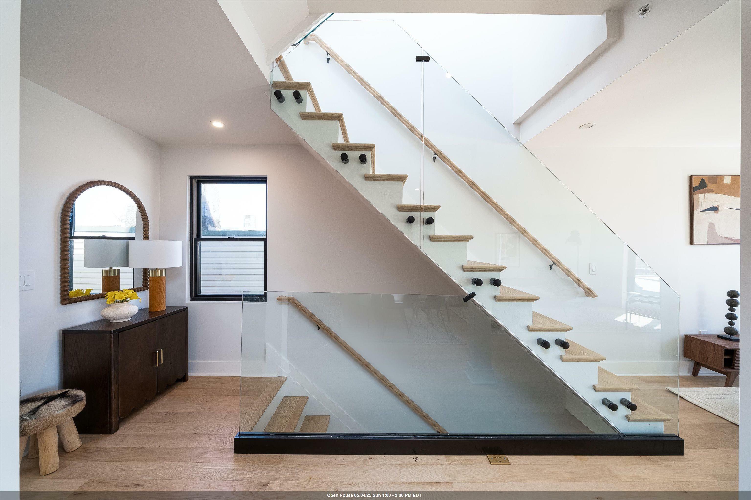 Property Photo: 310 3rd St 4 NJ 07302