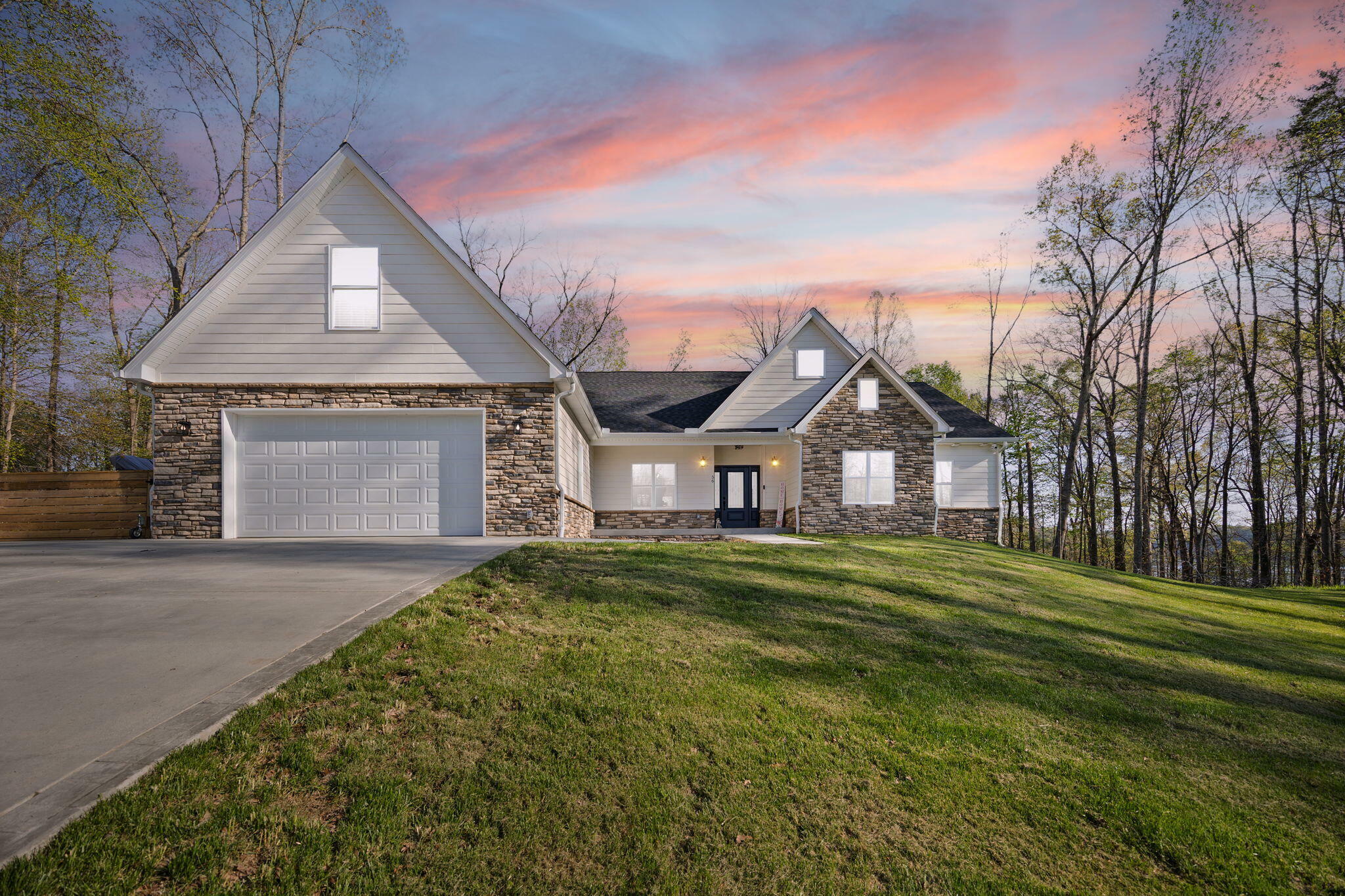56 East Golden Island  Nancy KY 42544 photo