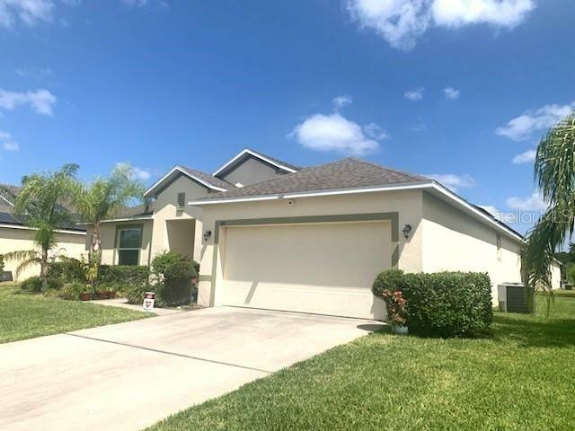 Property Photo: 406 Windbourne Way FL 33844